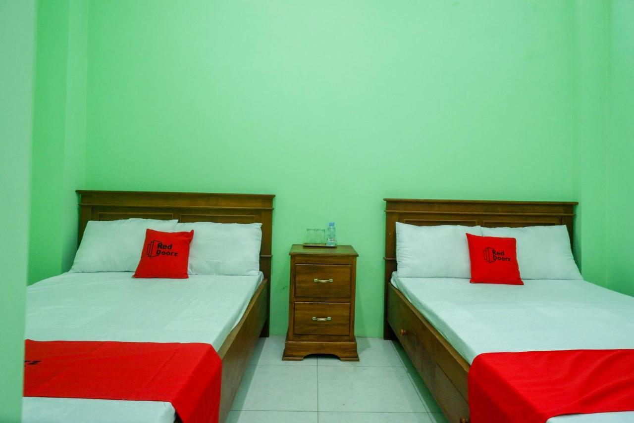 Reddoorz Syariah Near Monumen Jogja Kembali Hotell Kejayan Eksteriør bilde