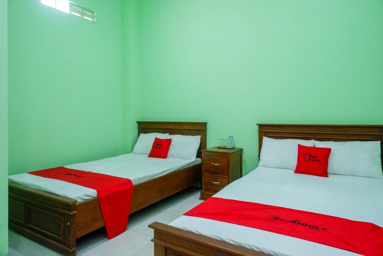 Reddoorz Syariah Near Monumen Jogja Kembali Hotell Kejayan Eksteriør bilde
