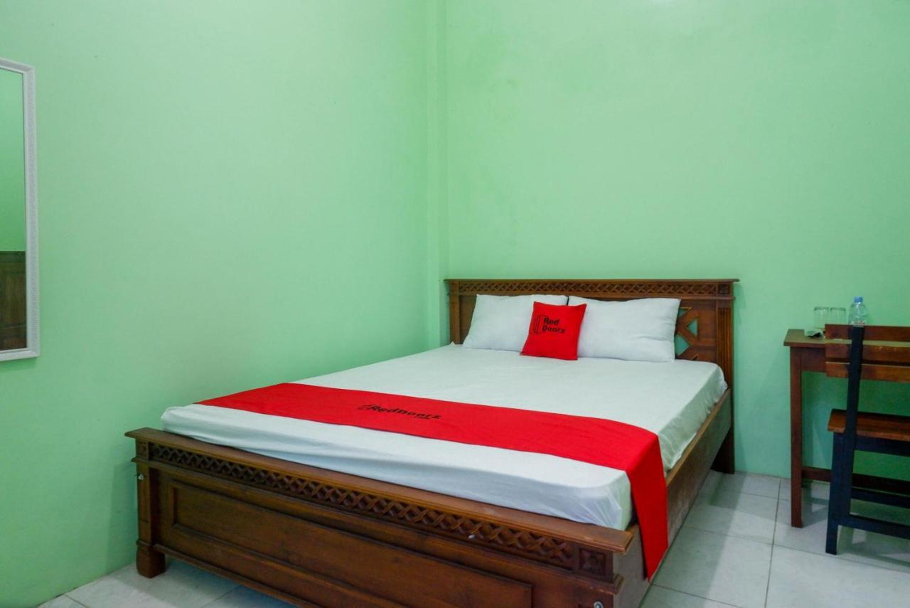 Reddoorz Syariah Near Monumen Jogja Kembali Hotell Kejayan Eksteriør bilde